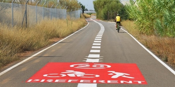 Naix un nou camí per al passeig i l'esport