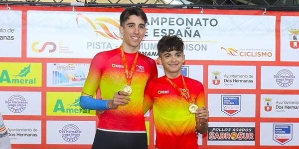 El jove ciclista picanyer Toni Ramírez triomfa a la pista