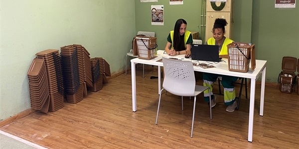 En marxa en nou punt fixe per a recollir els poals i bosses compostables per als residus orgànic
